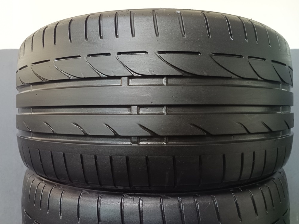 255/35 R19 BRIDGESTONE (4416)