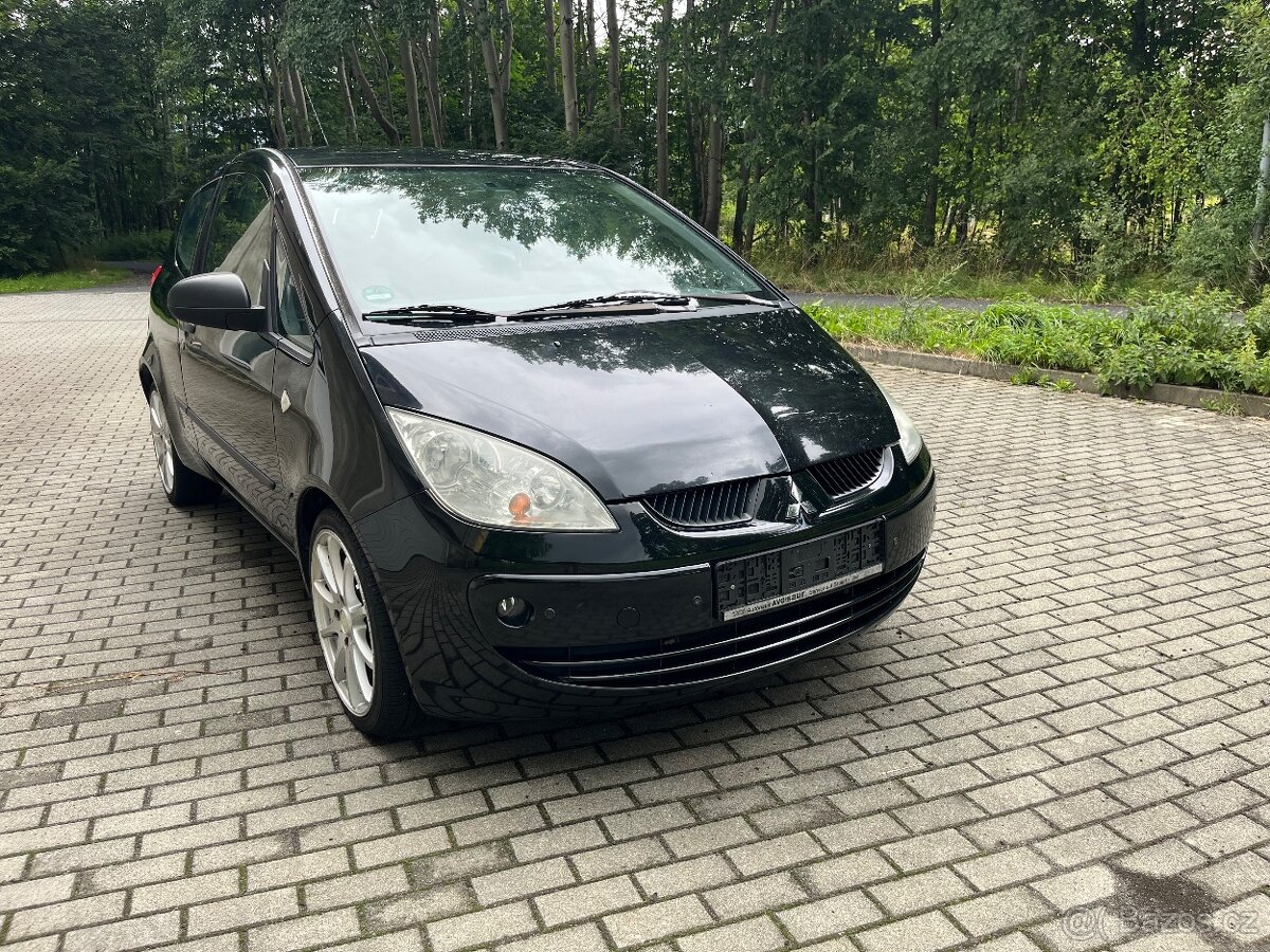 Mitsubishi Colt CZ3 1.1 nová STK super stav