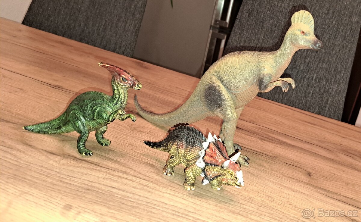 3x dinosaurus