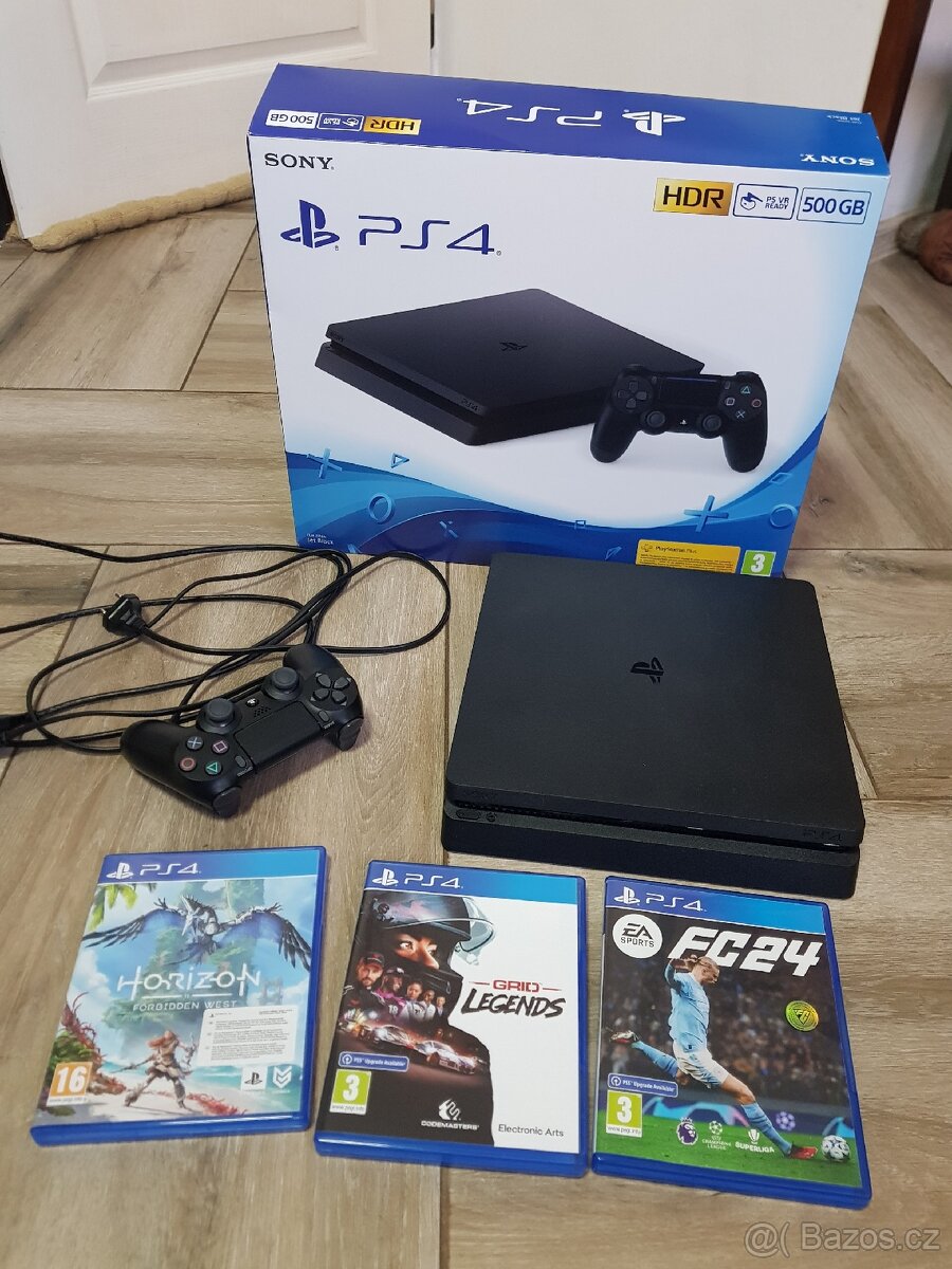 Sony PlayStation 4 Slim 500 gb - stále v záruce