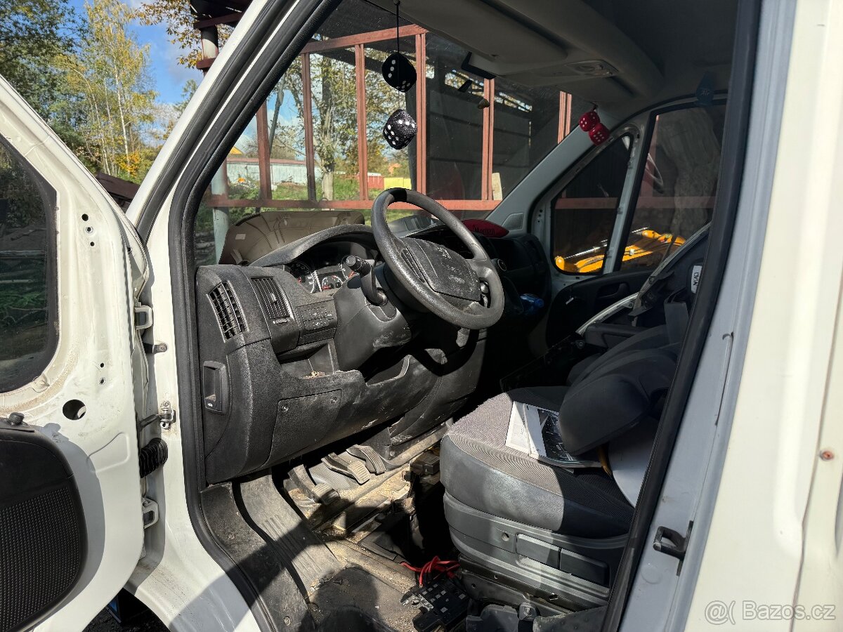 Peugeot boxer