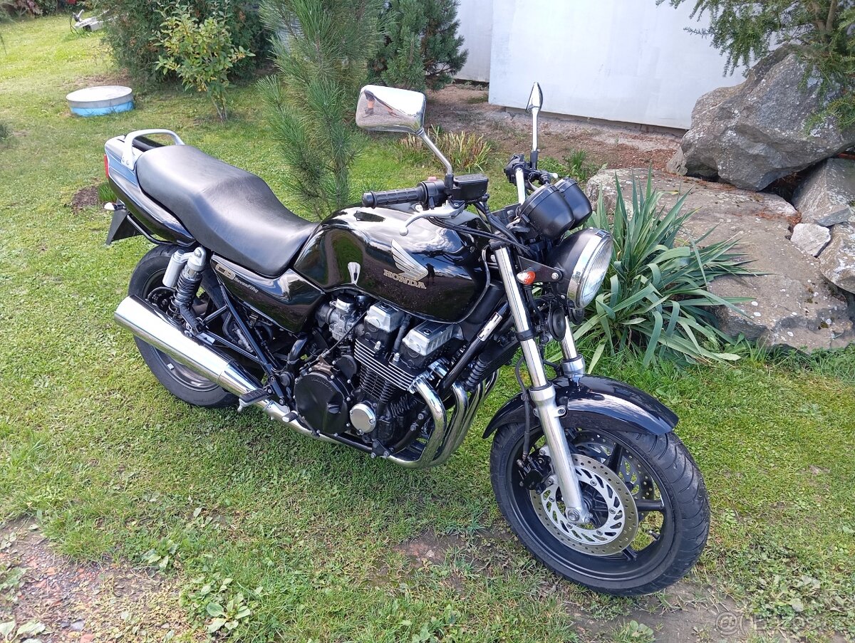 Honda CB 750 seven fifty TOP STAV