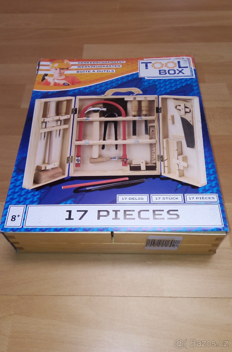 Dřevěný kufřík s dětským nářadím - jako nový