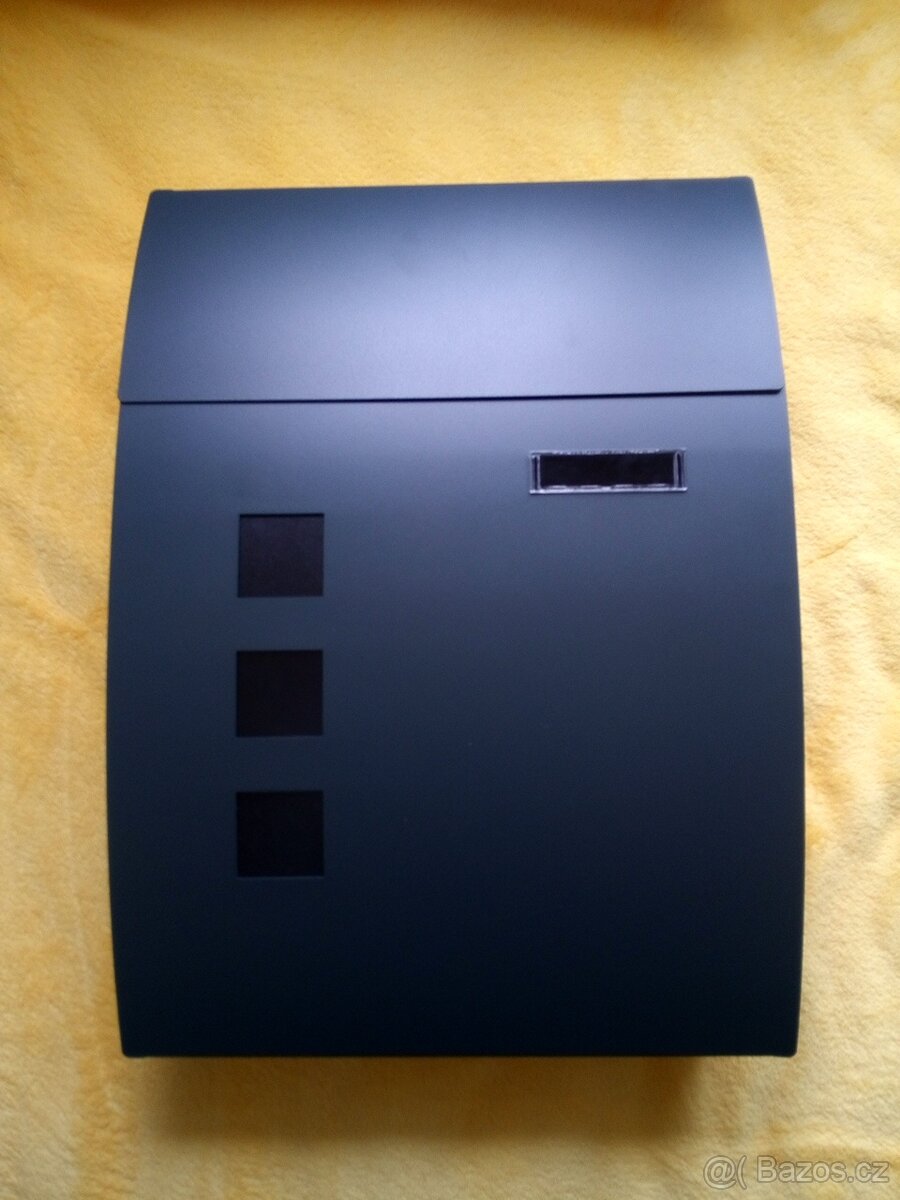 Poštovní schránka na dopisy