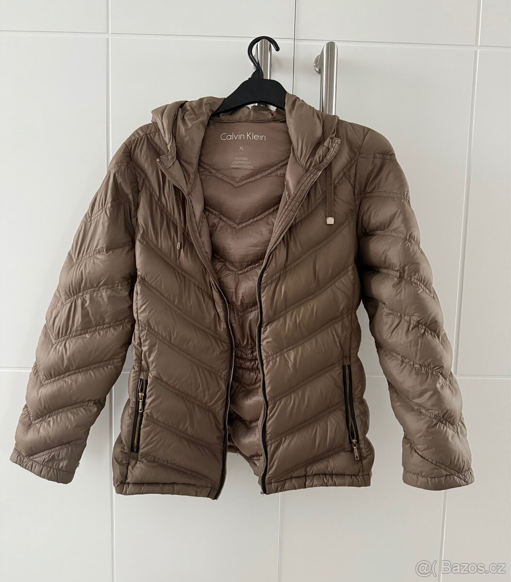 Bunda Calvin Klein