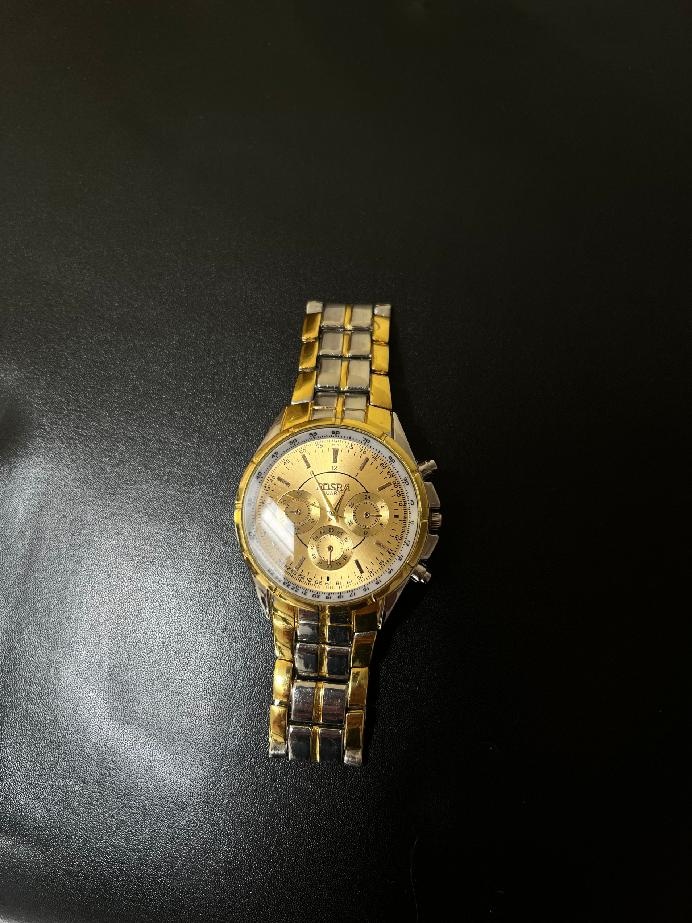 Prodám nové nepoužité hodinky Rossa Quartz.