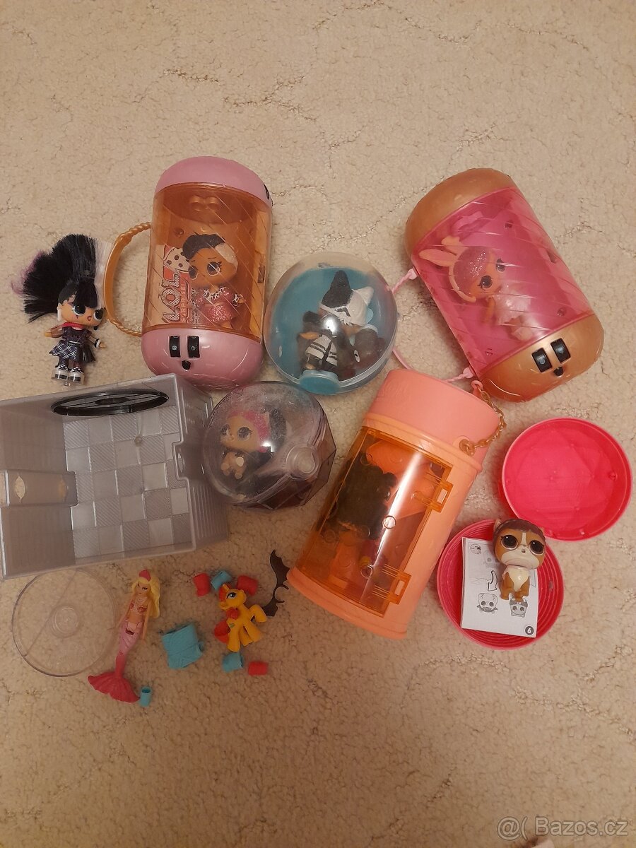 7x panenka L.O.L s příslušenstvím