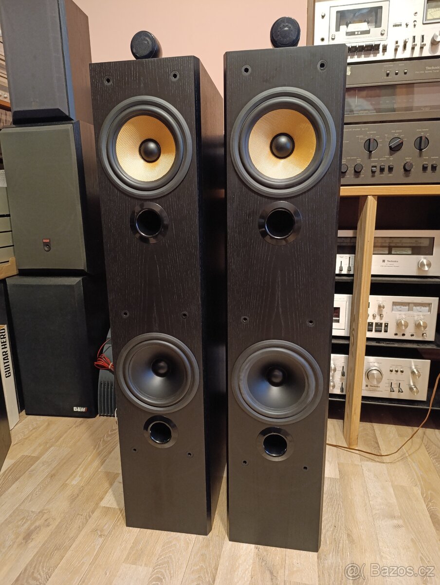 Bowers & Wilkins P6