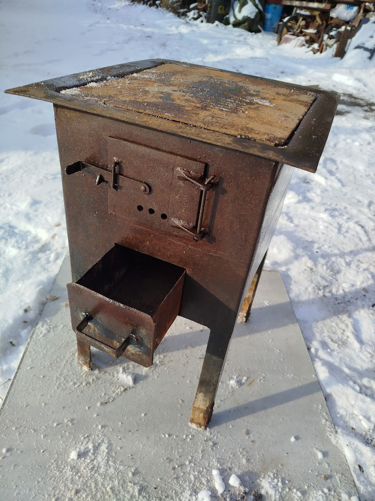 Stará malá kamínka - kamna