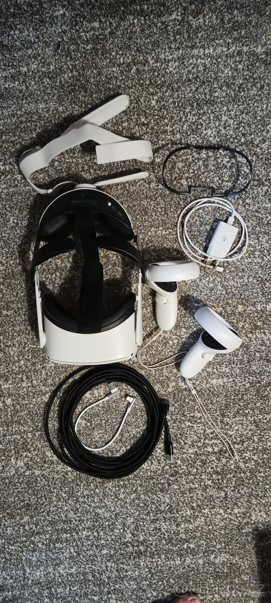 VR Oculus Quest 2