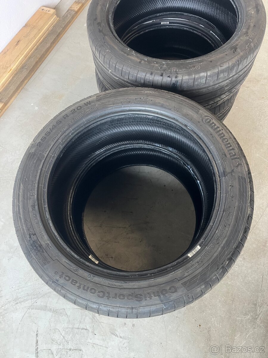 4x continental letní 255/45R20