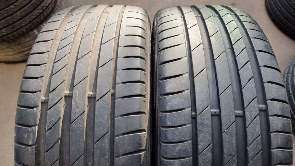 Letní pneu 235/40/19 Kumho