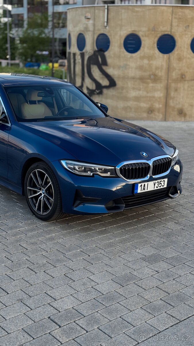 Bmw 330i g20, KRÁSNÝ STAV, 190KW, PANORAMA, KŮŽE