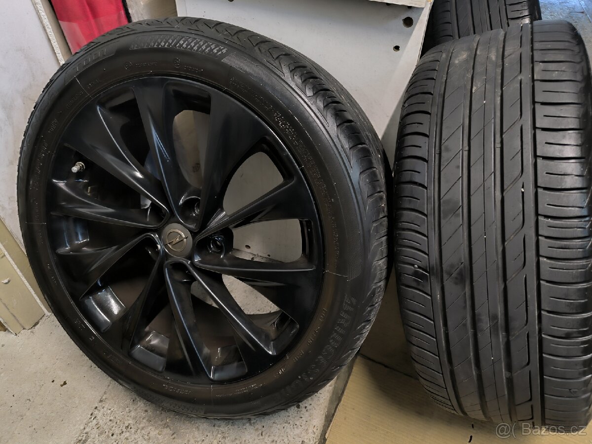 ALU kola Opel Astra K 5x105 r17 Originál, pneu 6mm+TPMS