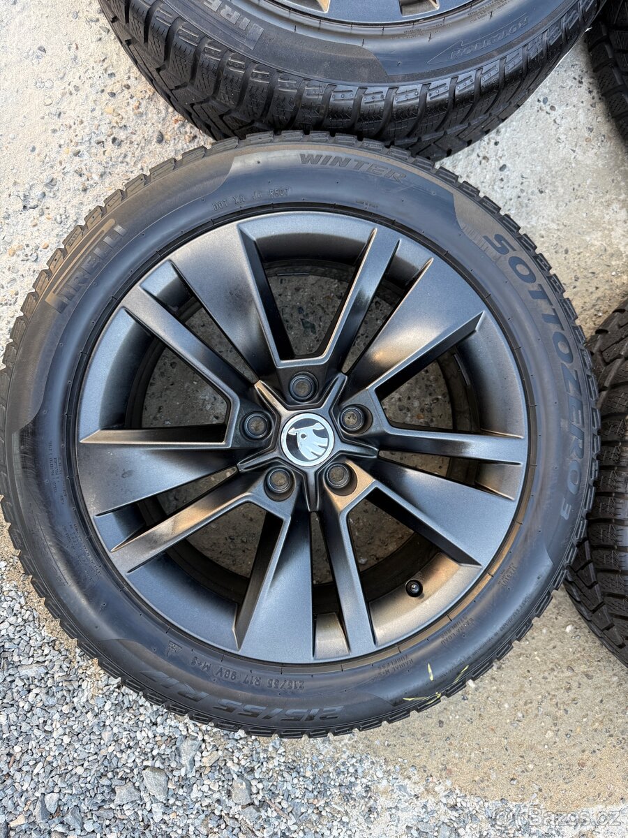215/55/R17 Pirelli ŠKODA