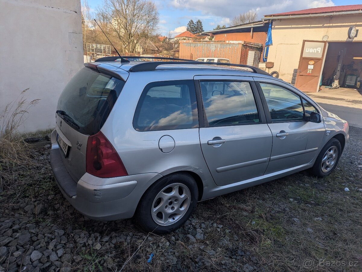 Peugeot 307