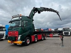 9836 Volvo FH 500 - 8x4 – Tahač + HR-Fassi 1350 + Fly-Jib –