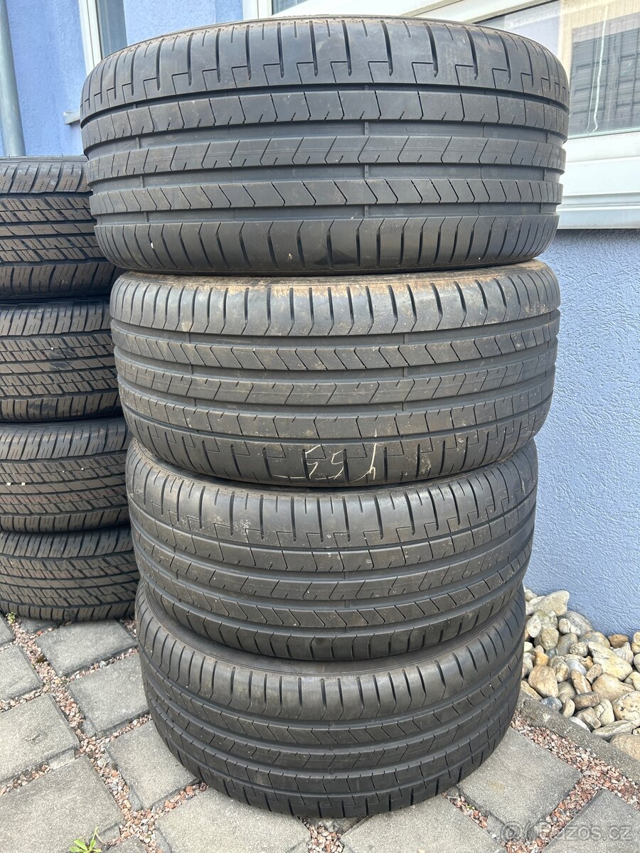 Sada pneumatik 255/40 R20 Pirelli - letní
