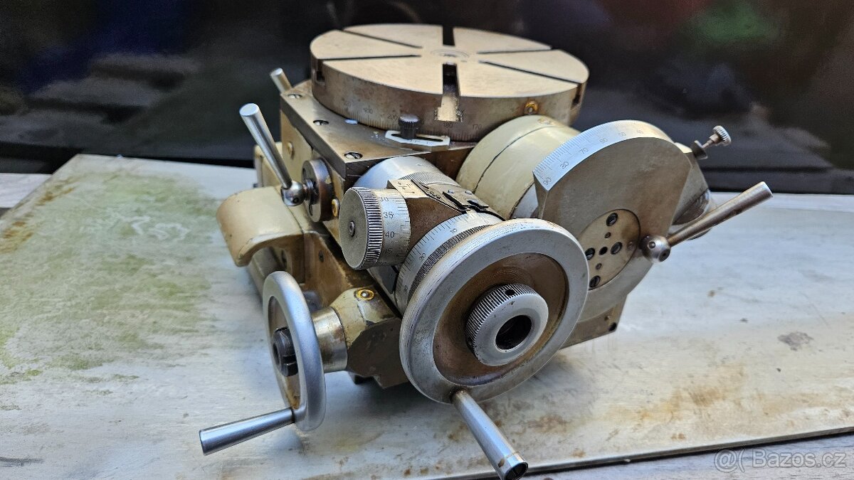 Dělící otočný a sklopný stůl. Průměr 200mm.