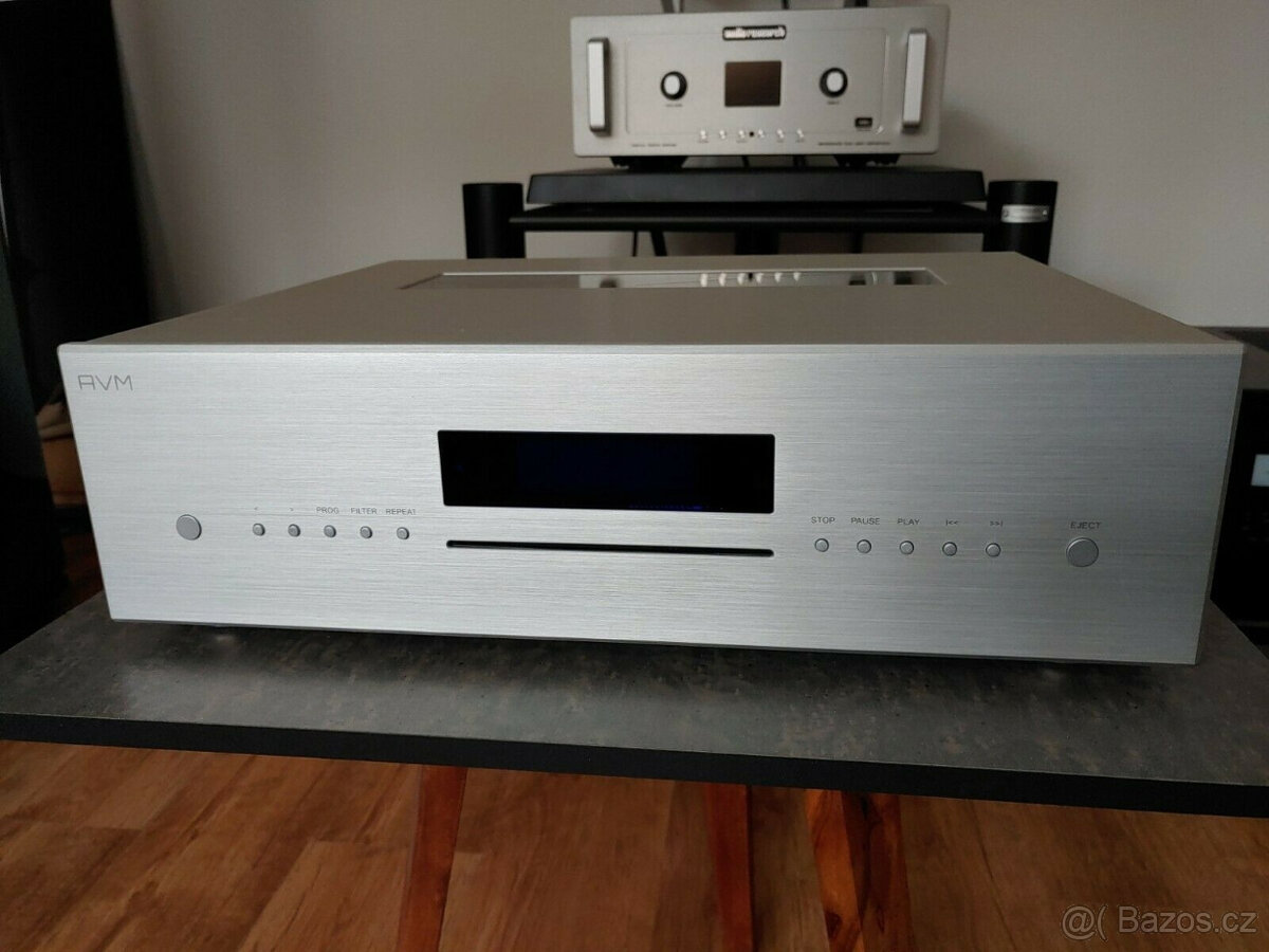 AVM MP 5.2 multimediální a CD přehrávač
