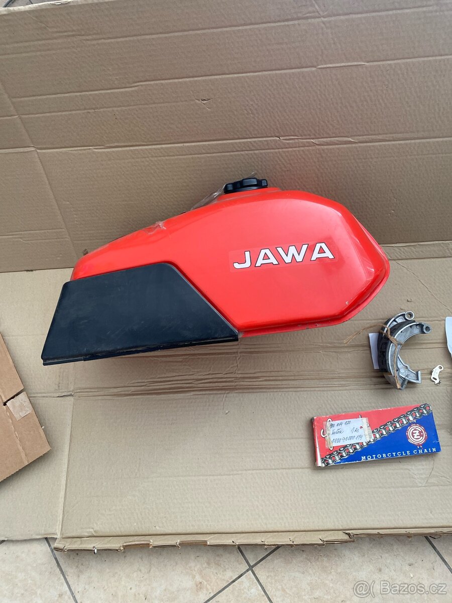 Náhradní díly Jawa