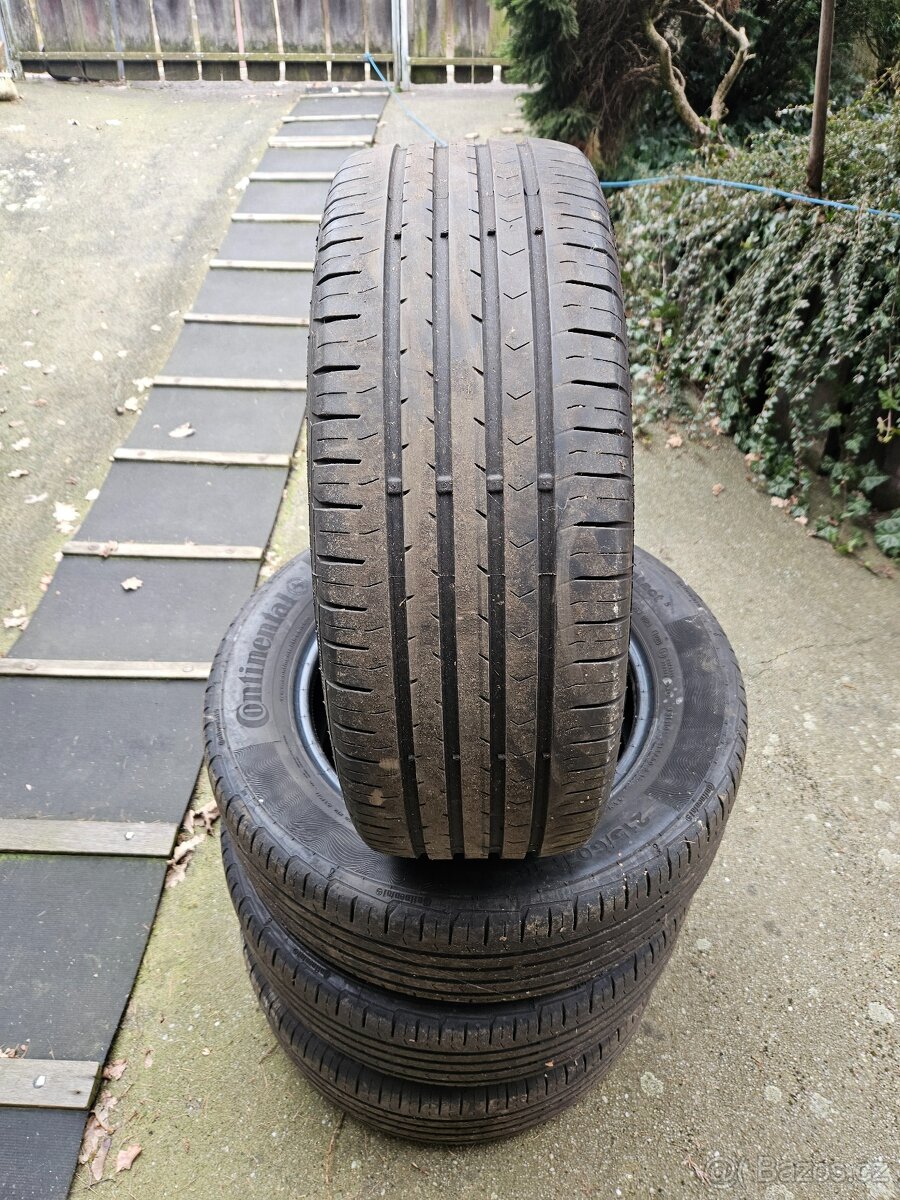 Pneumatiky 215/60/16