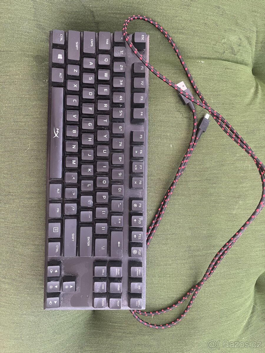 Mechanická herní klávesnice HyperX Alloy FPS Pro Red
