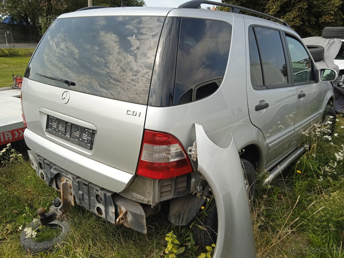 Mercedes Benz ML 270Cdi - po zahoření motorového prostoru