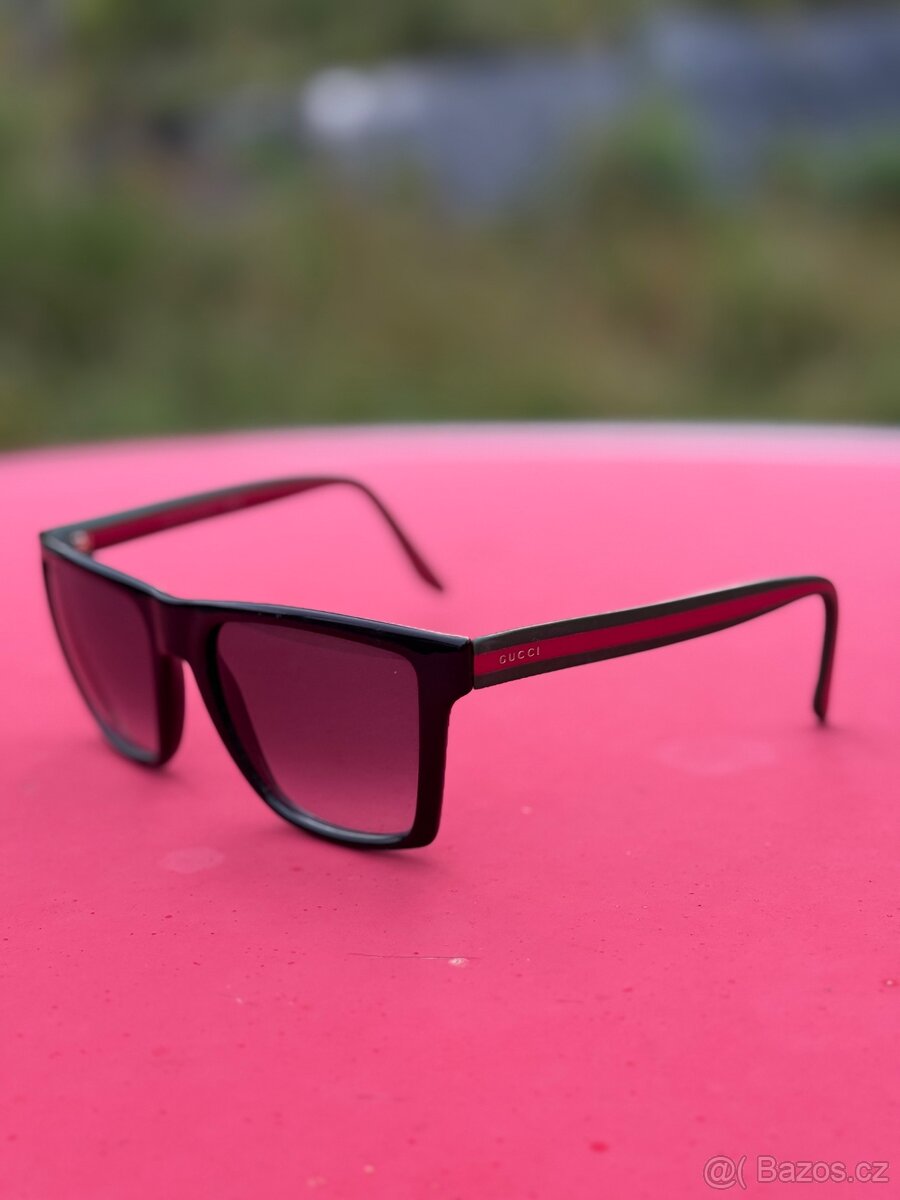 Sluneční brýle Gucci
