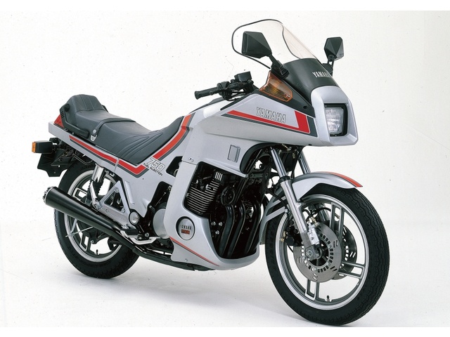 Koupím Yamaha XJ 750 D