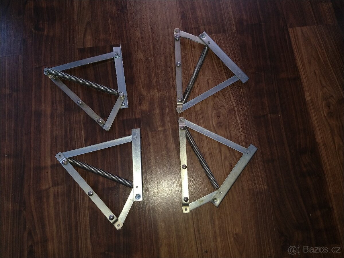 Zvedací mechanismus