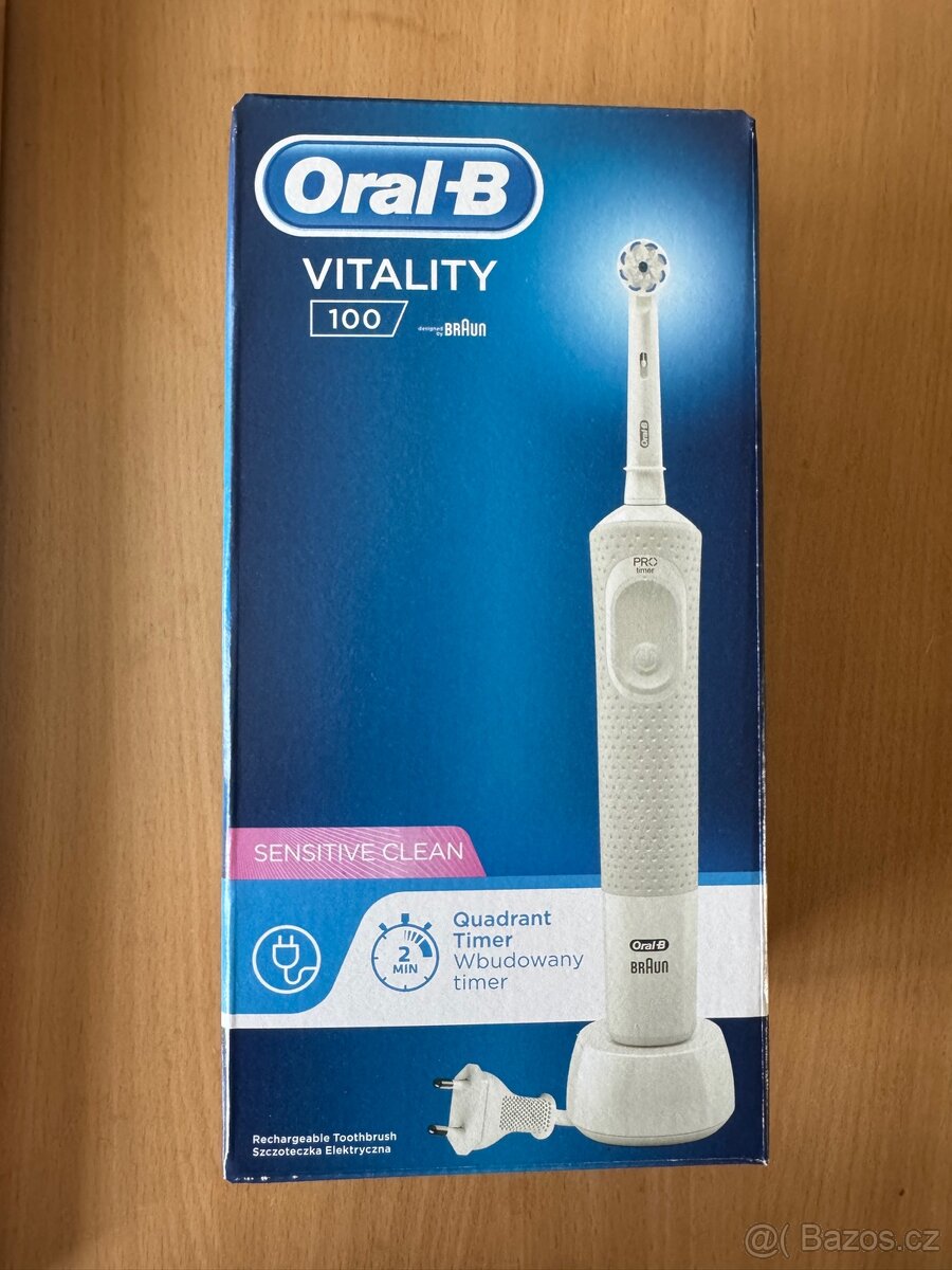 Elektrický zubní kartáček Oral B Vitality 100