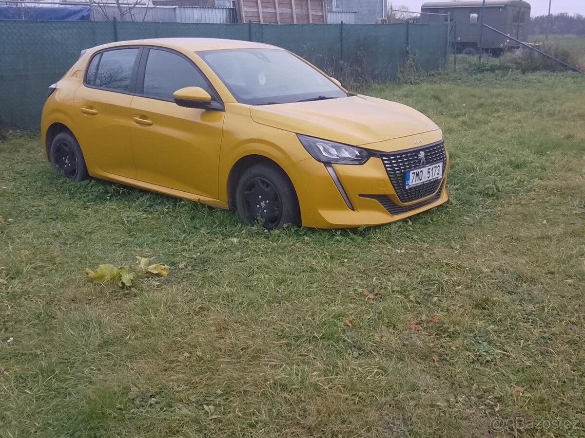 Peugeot 208 - 1.2 - 55 kW - 2020 - manuál - NA OPRAVU