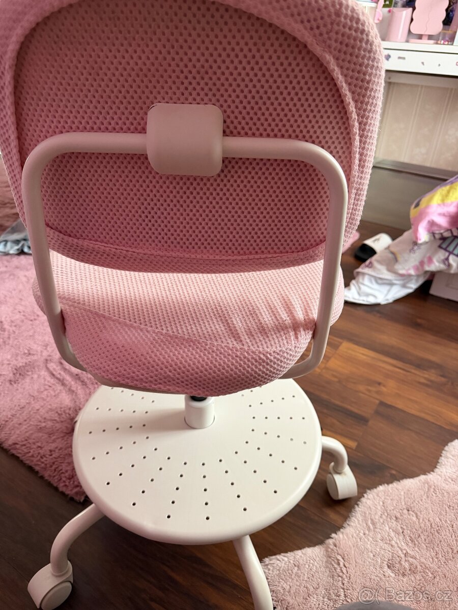 Dětská zidlicka ikea