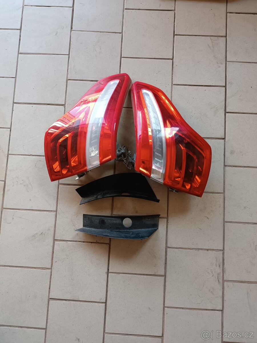 Zadní světla C 4 Picasso