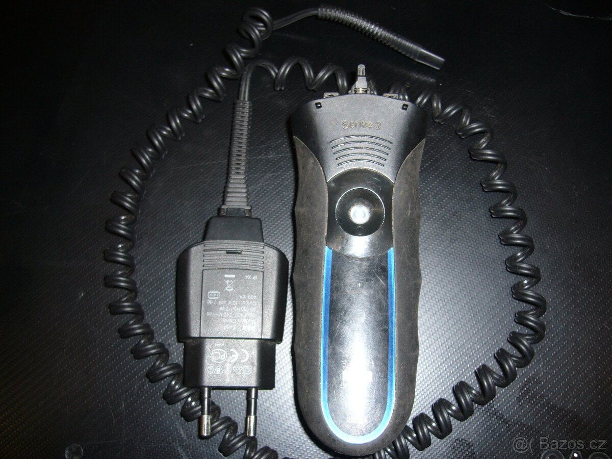 HOLÍCÍ STROJEK BRAUN 330 S-4