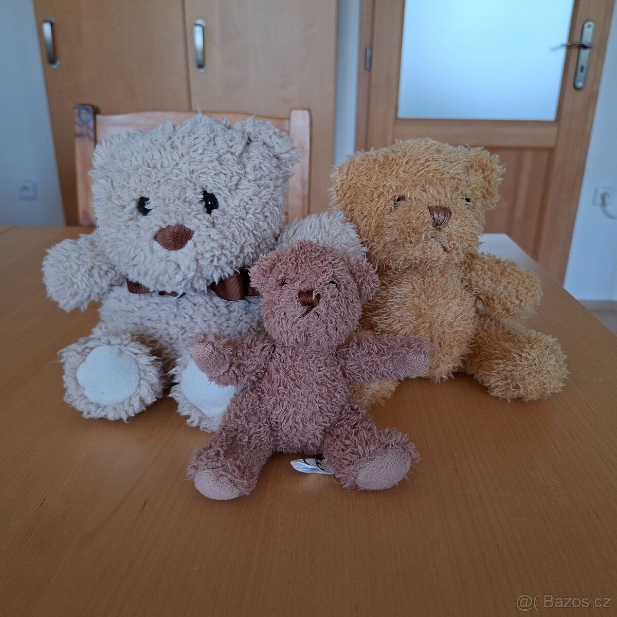 Set medvídek 3x, největší 30 cm