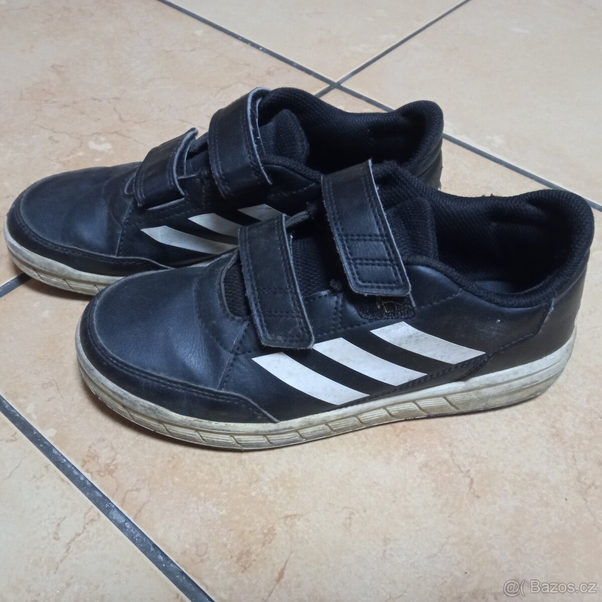 kotníkové boty Adidas vel.35
