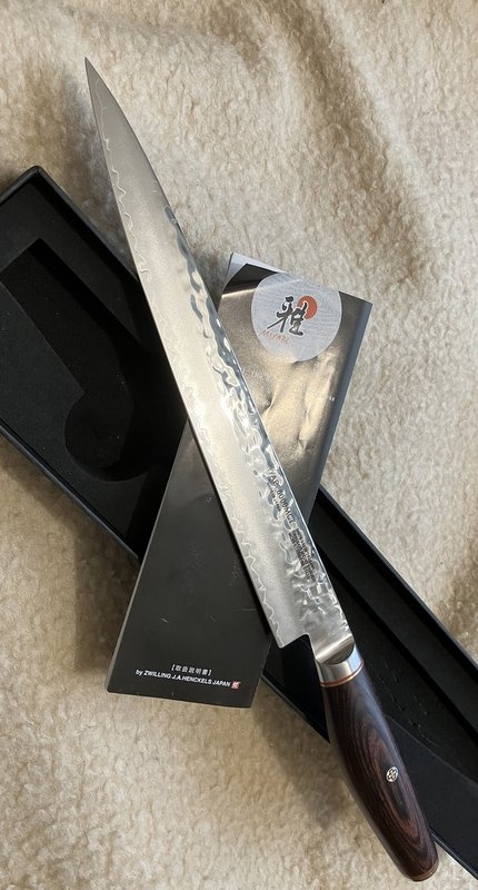 Japonský plátkovací nůž SUJIHIKI 24 cm 6000MCT MIYABI