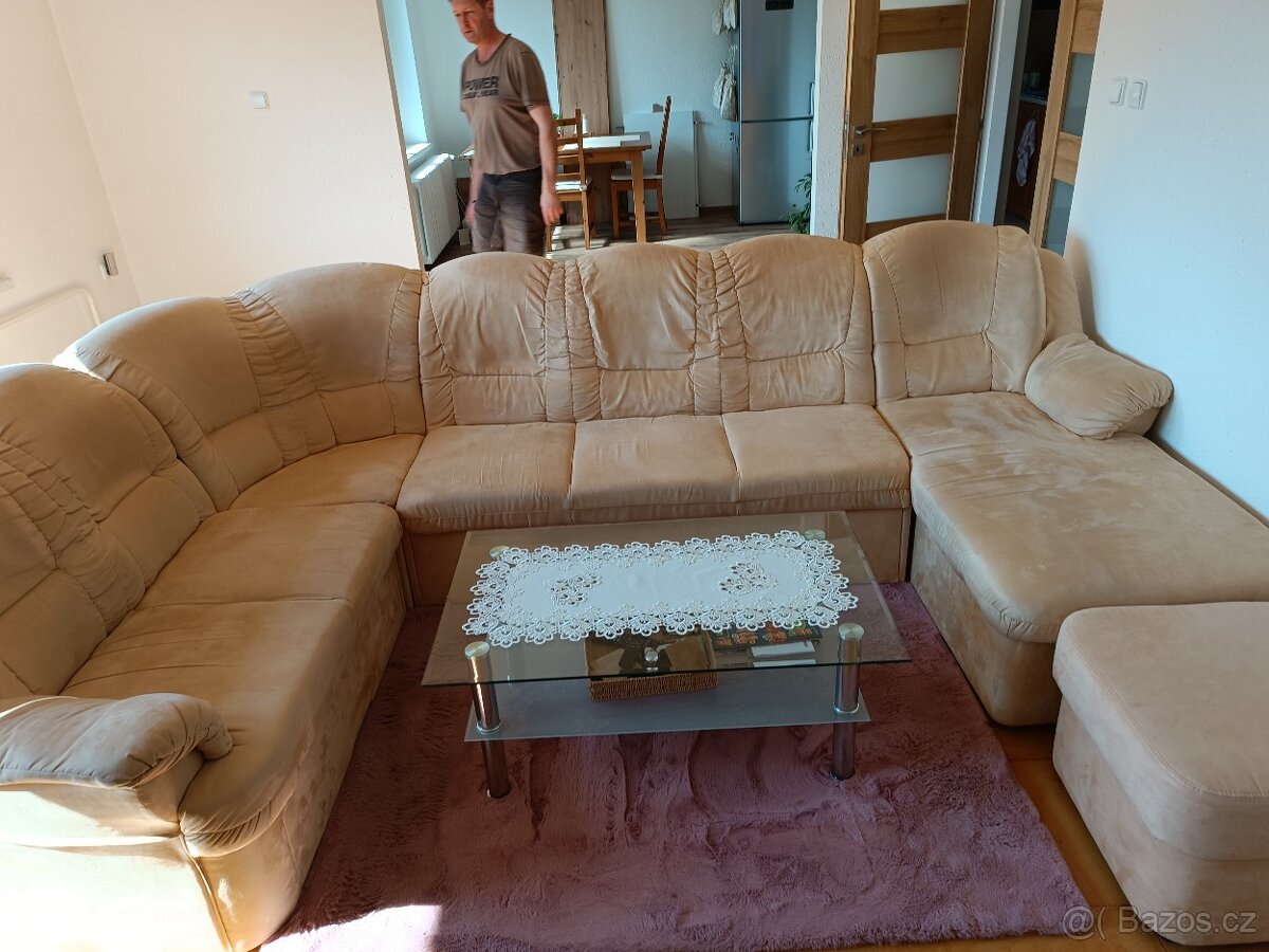 Rohová sedačka + taburet