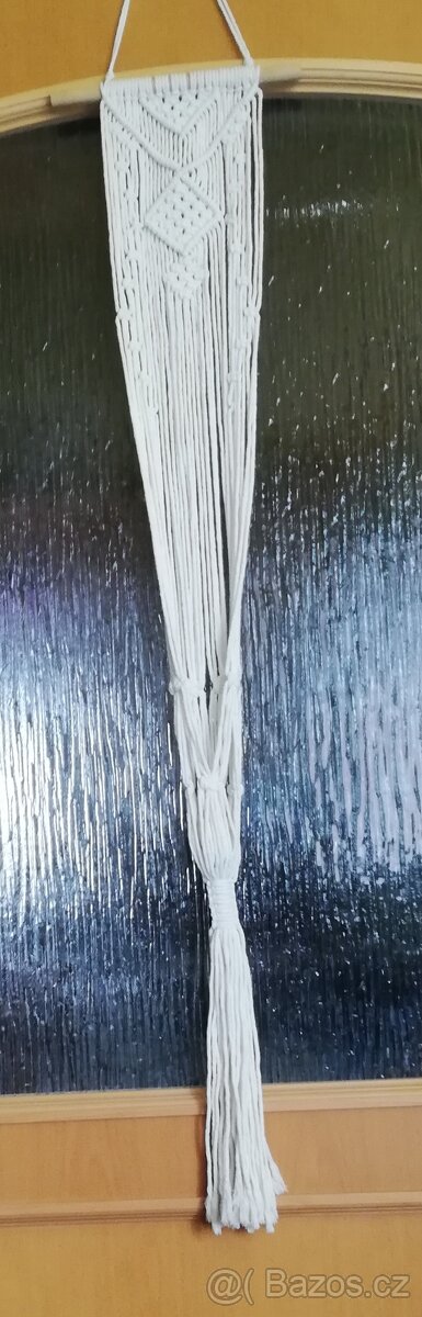 macrame - závěsný květináč