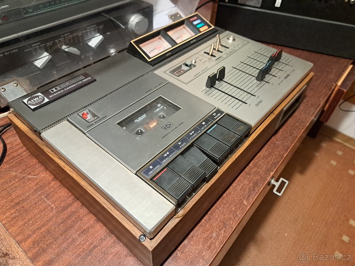 Tape deck Aiwa AD-1600 Krasavec s luxusním zvukem