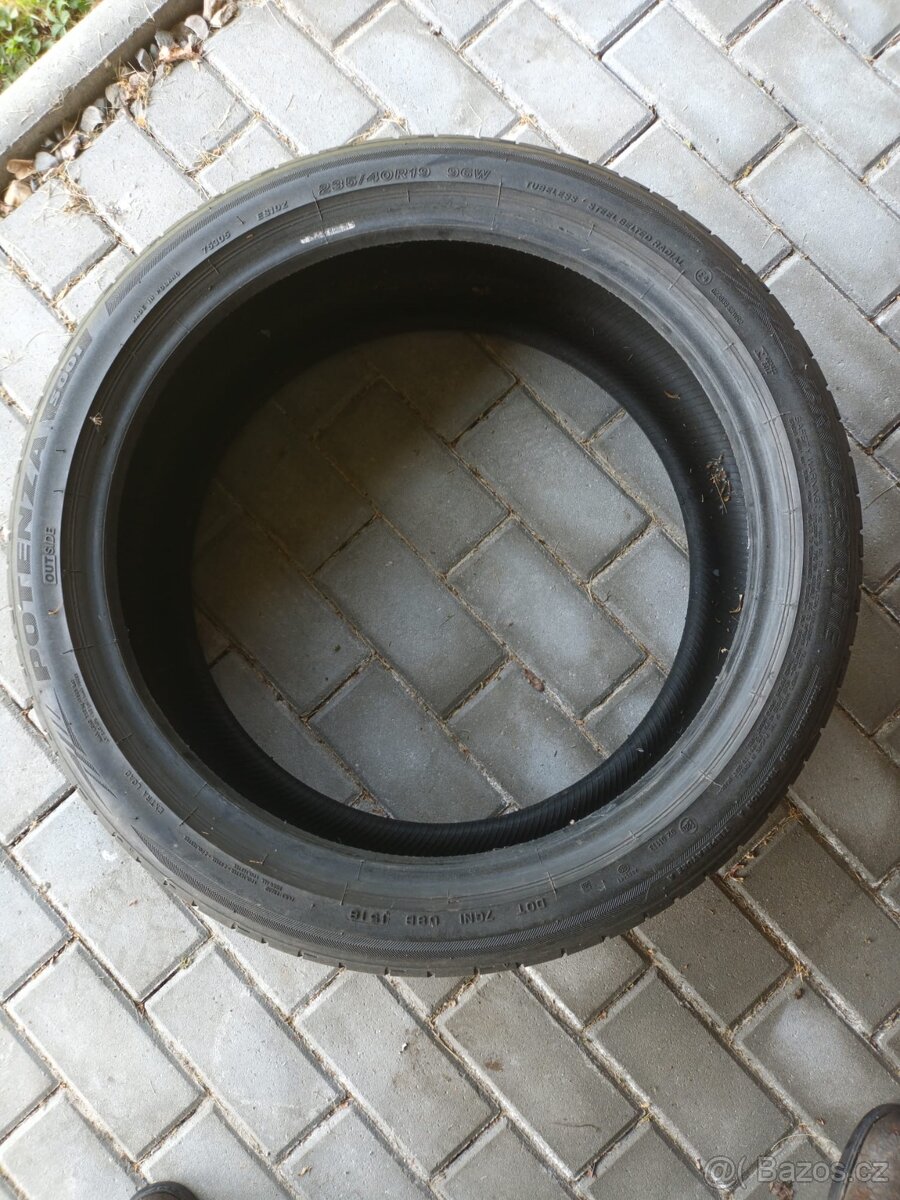 1ks Bridgestone Potenza S001 235/40 R19 96W