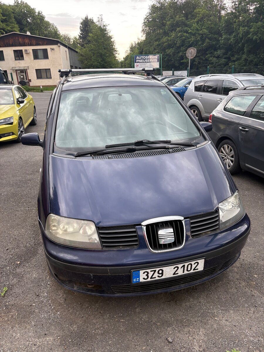Seat Alhambra 4x4 na díly