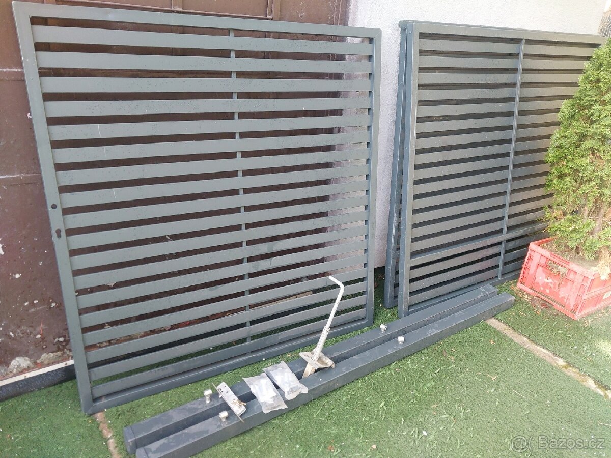 Vrata 150 X 145 nové