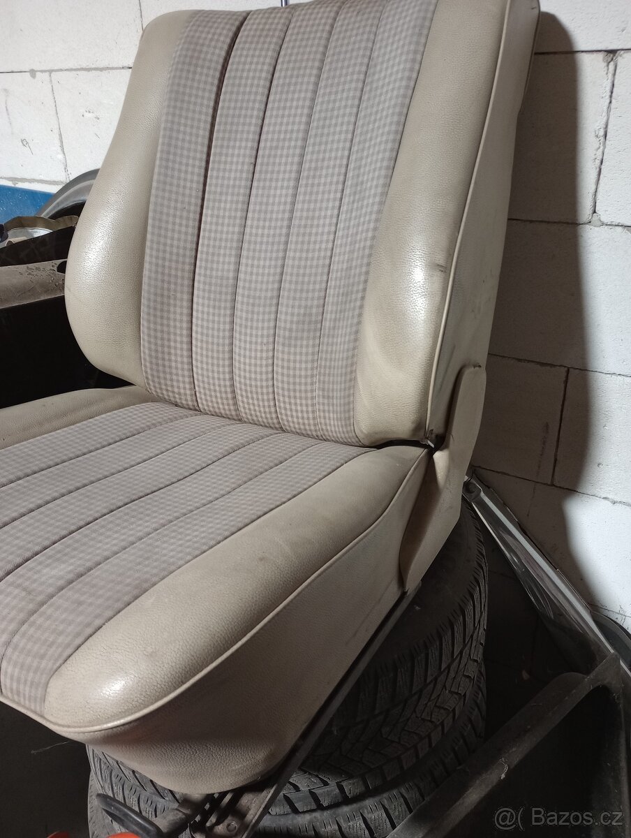 Mercedes W124