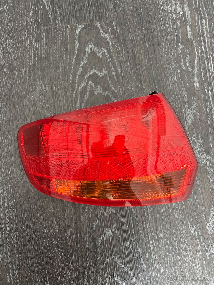 Zadní pravé světlo AUDI A3 Sportback 2008