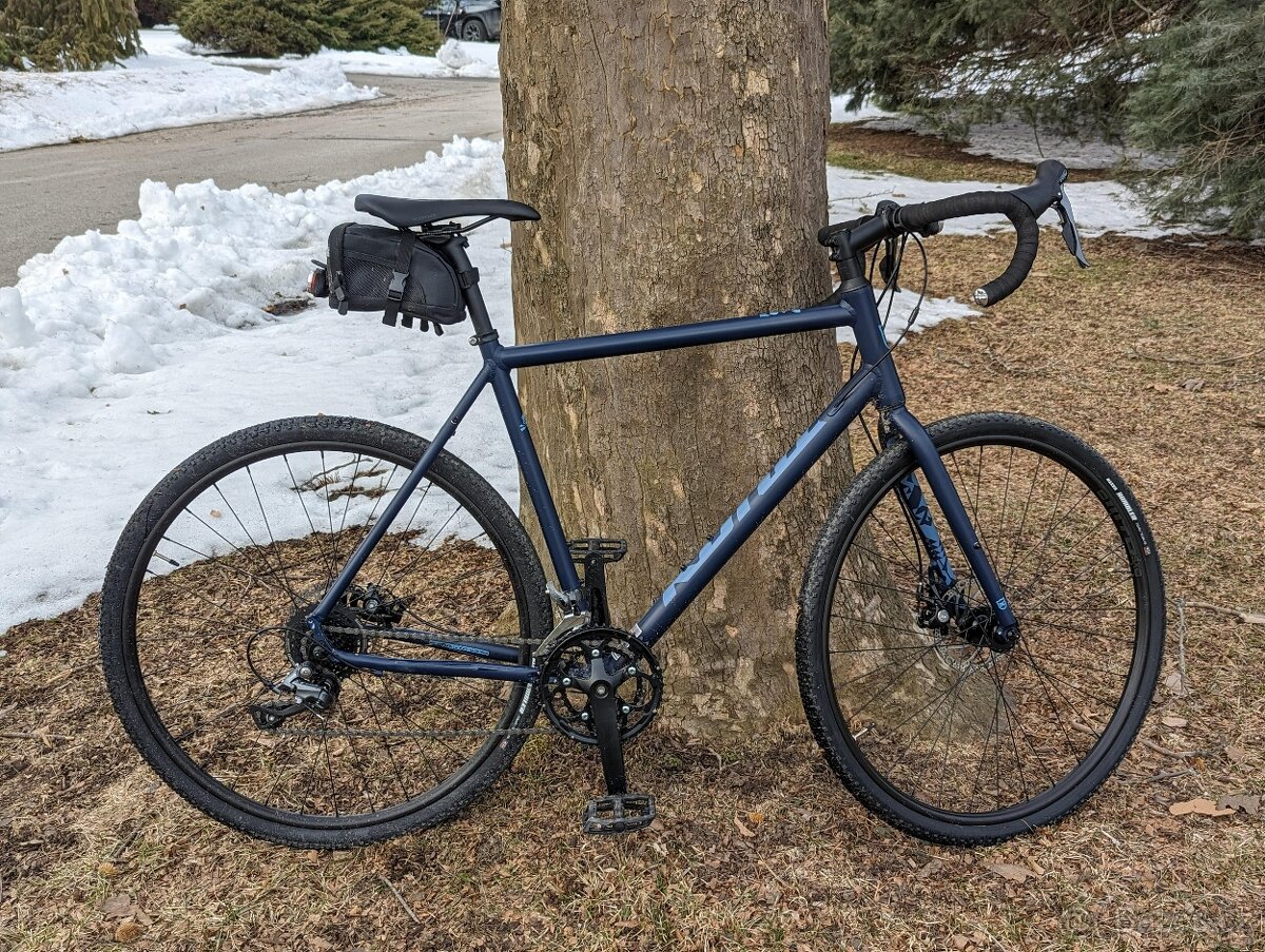 Prodám Kona ROVE AL 700 najeto do 100km. vel.L