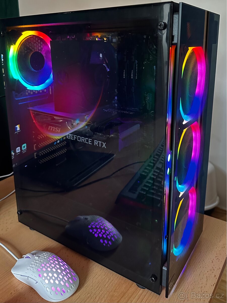  HERNÍ PC  Ryzen 7 3800 X 32GB RAM RTX 3070