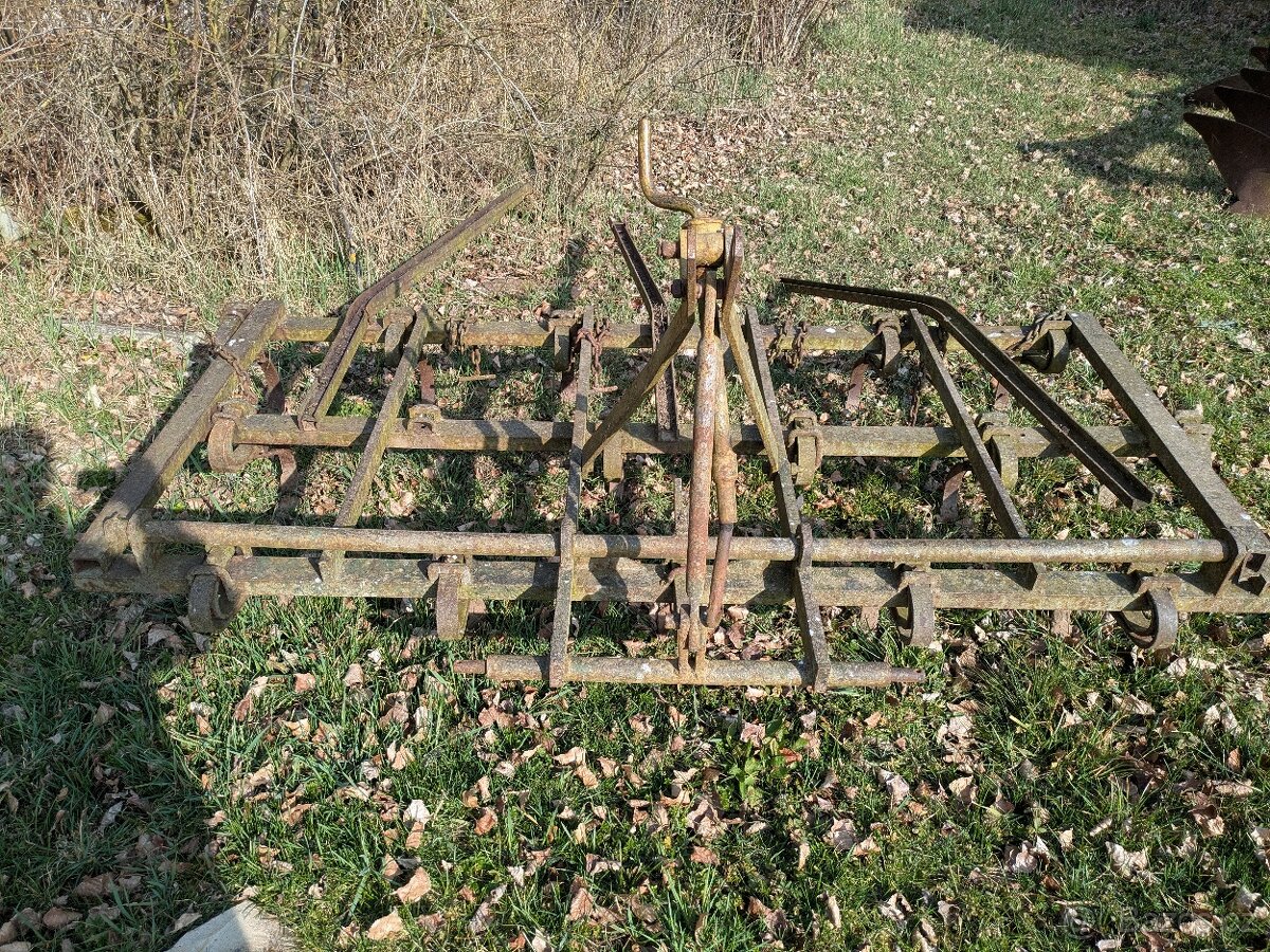 Kultivátor za traktor